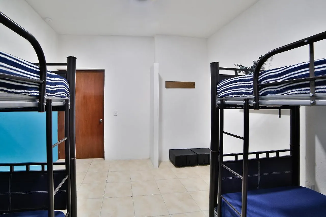Hostel Hostal Ten To Ten Puerto Vallarta